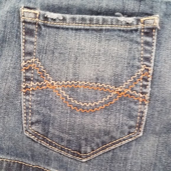 Mossimo - Picture 3 of 11